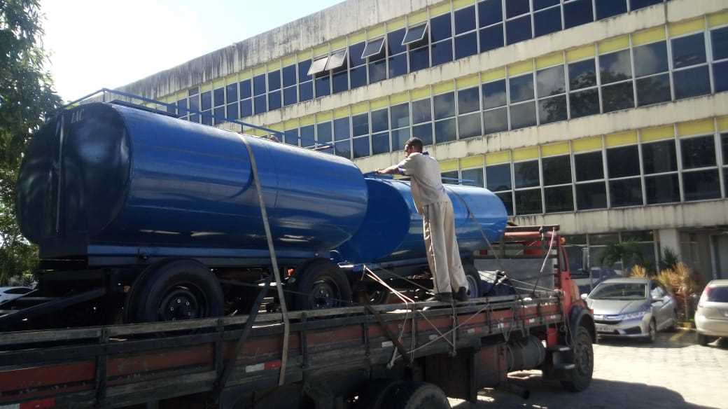 Camacã: 2 Pipas de água chegaram para servir à comunidade

